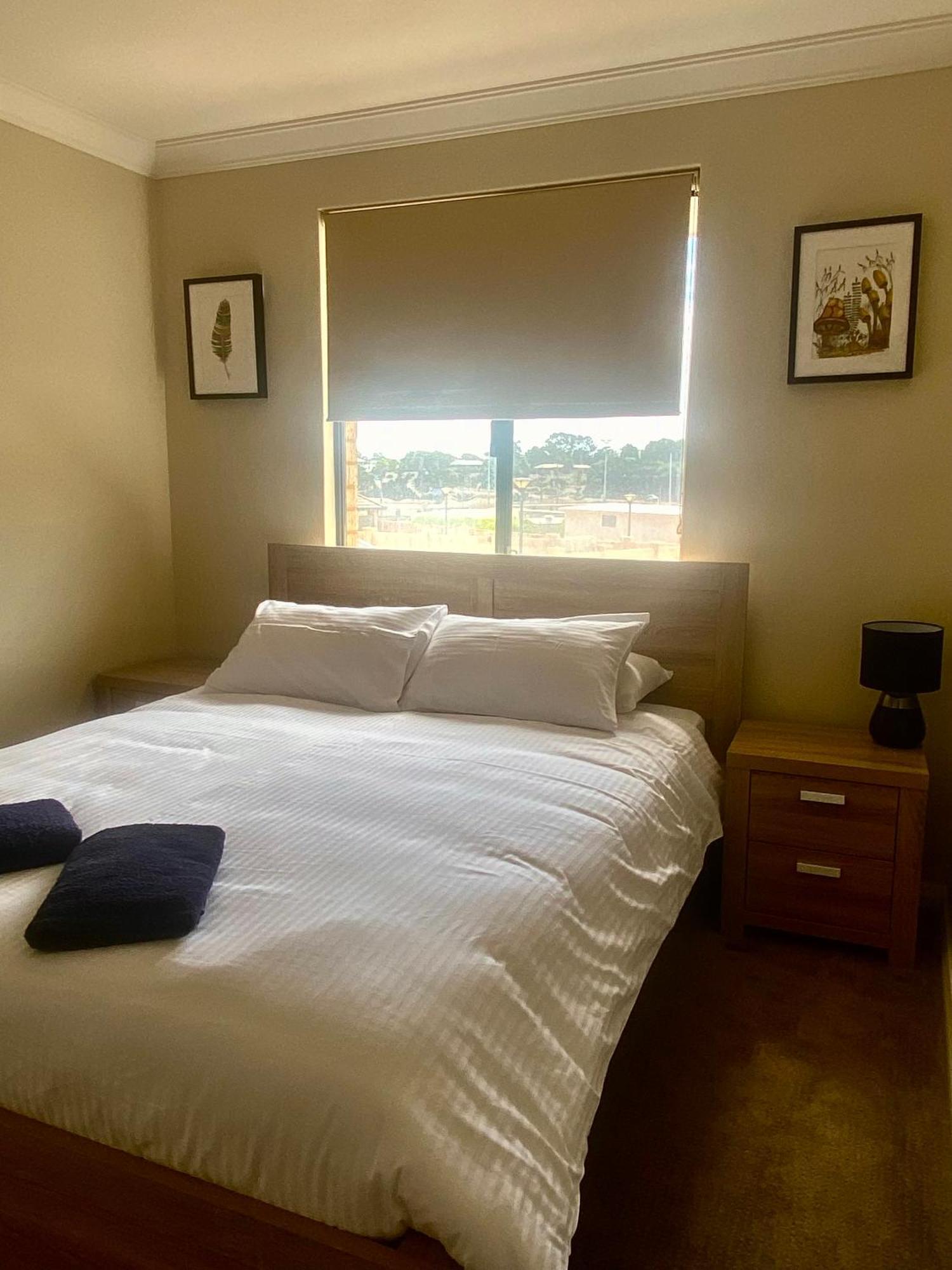 Port Denison Beach Resort Экстерьер фото
